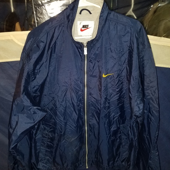 Nike | Jackets \u0026 Coats | Vintage White 